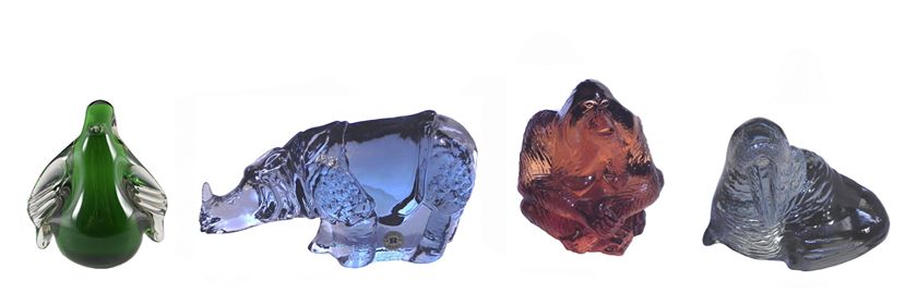 Glass animal display at the New Bedford Museum of Glass